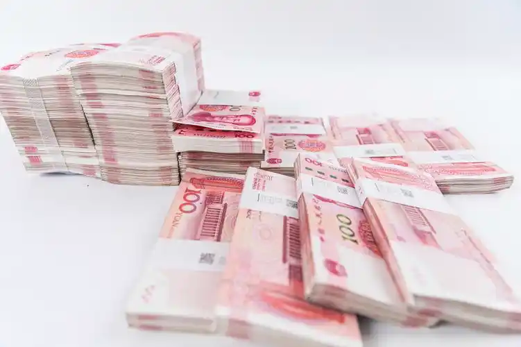 100元人民币图片