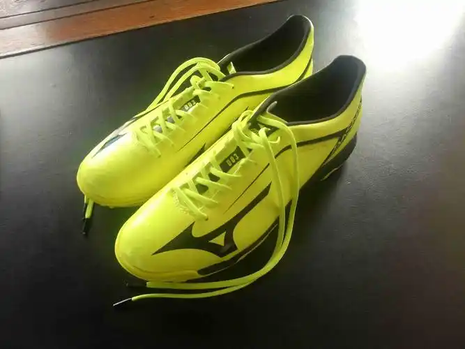 应该是首发美津浓mizunobasaraas赏析及简评