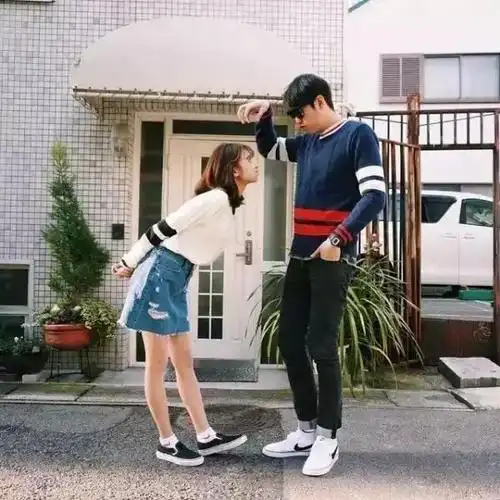 160cm的女生和180cm的男生