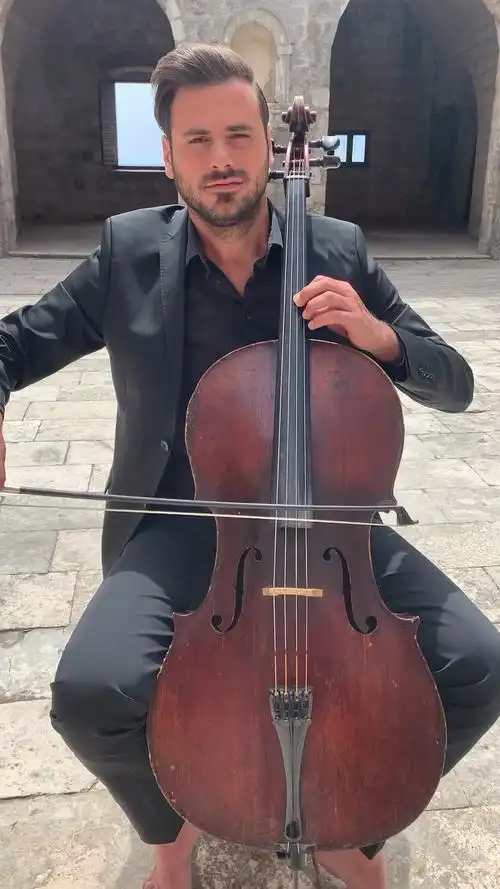 豪瑟大提琴演奏amazing grace (奇异恩典)