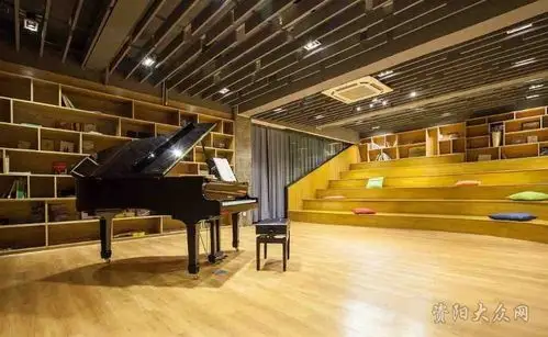 资阳春秋艺术学校