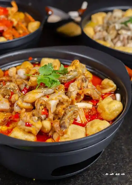 = 剁椒牛蛙煲 =ps.