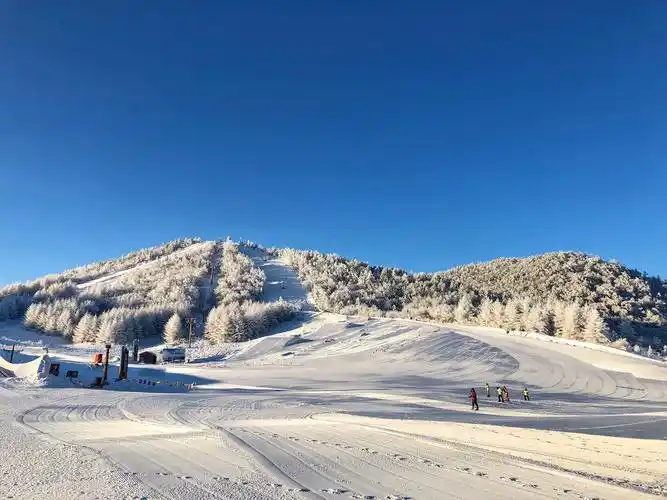 神农架国际滑雪场