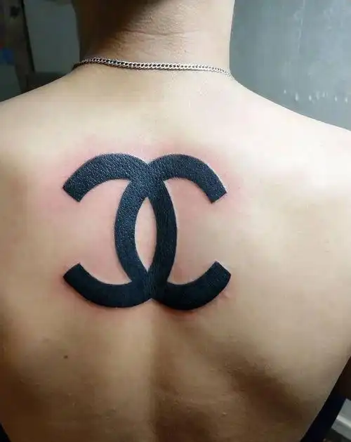 香奈儿纹身图片