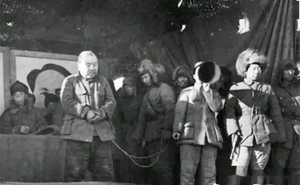 解放前中国3大土匪老照片,实力不输军阀,最后都不得善终