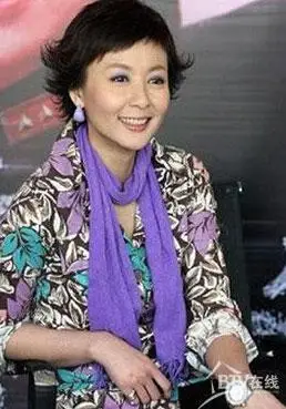 资料:北京卫视《聚星坊》麻辣评审-向真