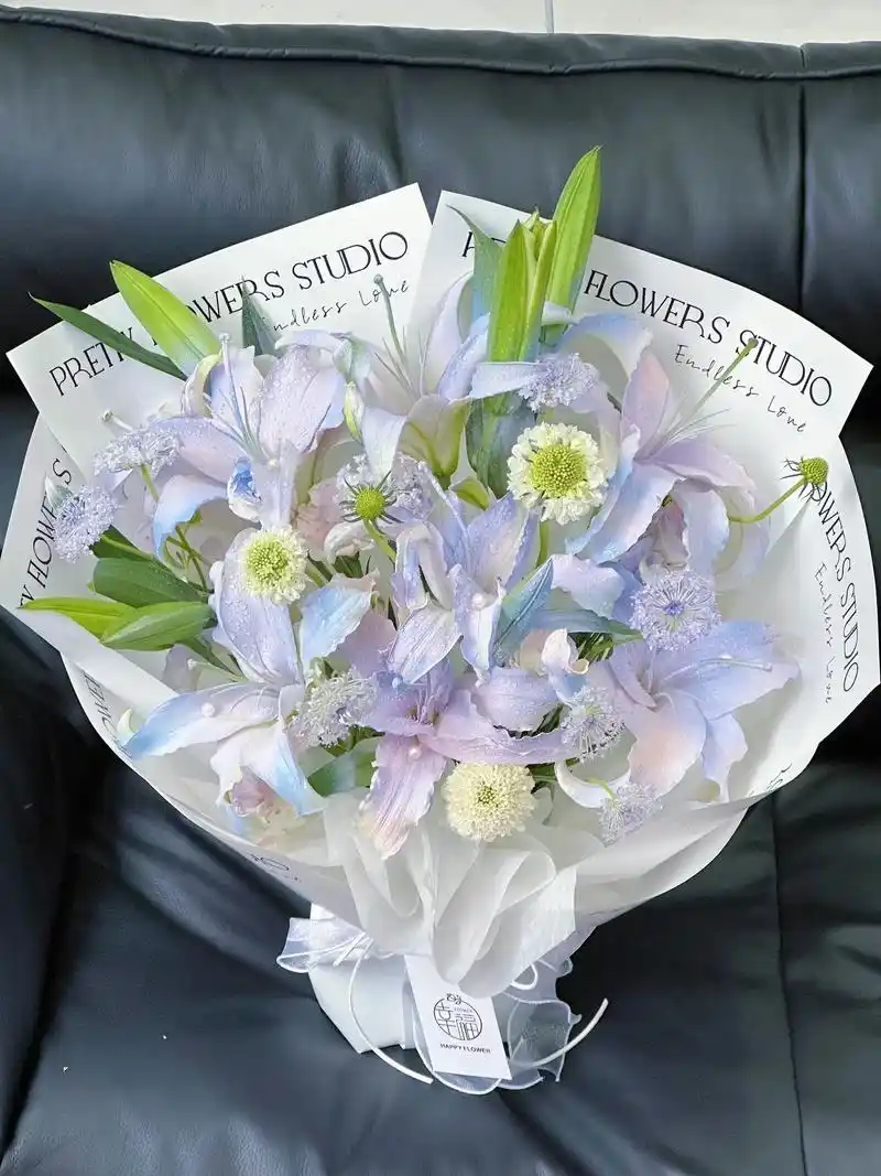 【客订实拍】人鱼姬百合花束～ #花礼 #人鱼姬百合 #客订 - 抖音