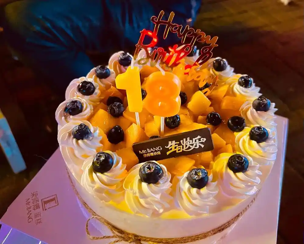 我的男孩9618岁生日快乐!十八新的起点,新的征程!愿一生平 - 抖音