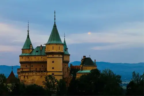 bojnice slovakia 写美篇城堡是斯洛伐克最古老和最重要的景点之一