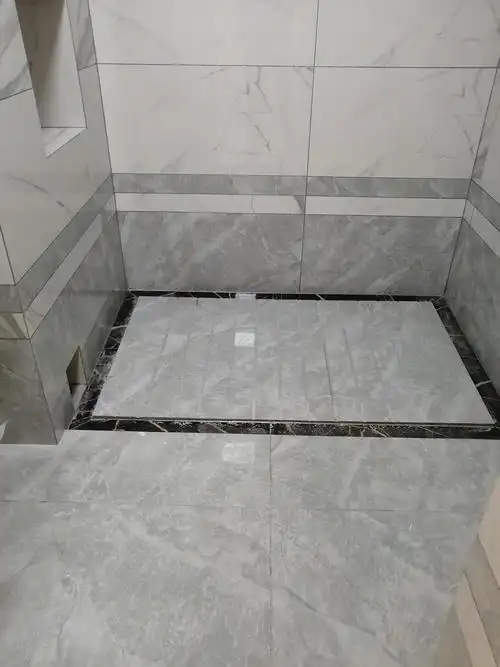 济南越来越多人装修卫生间时做"导水槽",排水快更美观,太聪明了