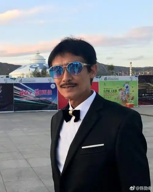 香港导演动怒痛批张柏芝不敬业丢香港演员的脸