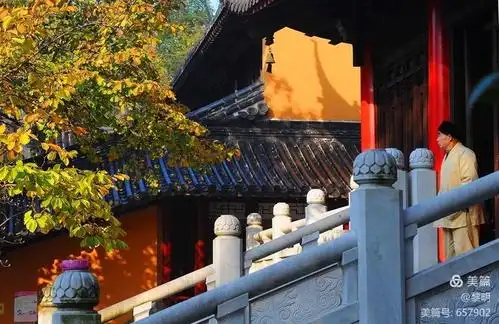 古刹禅意在,寺院秋意浓