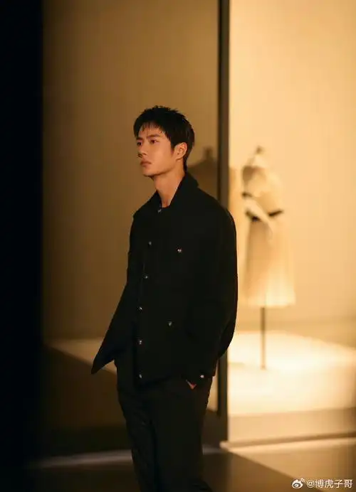 王一博##王一博香奈儿品牌形象大使##王一博张钧甯豪门姐弟即视