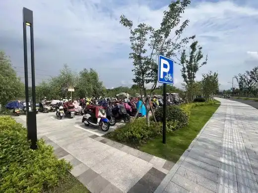 辟出更多非机动车停车位,杭州这些地铁口有了新变化__财经头条