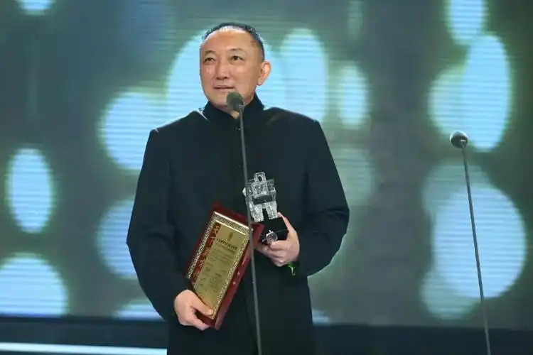 韩三平个人简介 韩三平简历-世界十大之最