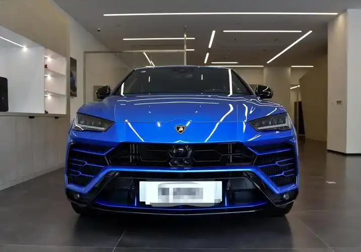 全新一代兰博基尼urus零百加速36秒40t8at科幻外观真霸气