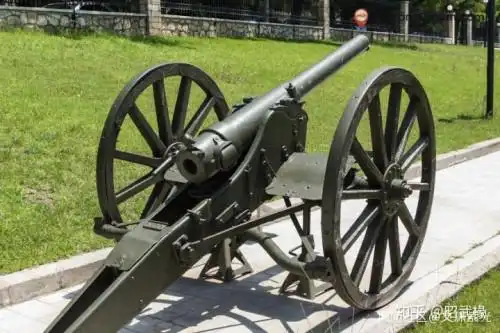 克虏伯火炮综上,淮军可以代表1860-1880年代中国军队武器的一流水平