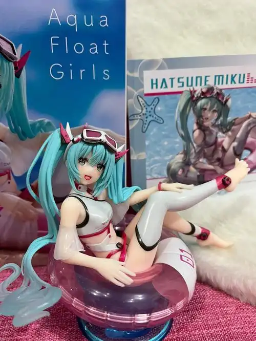 泳装miku的手办到啦