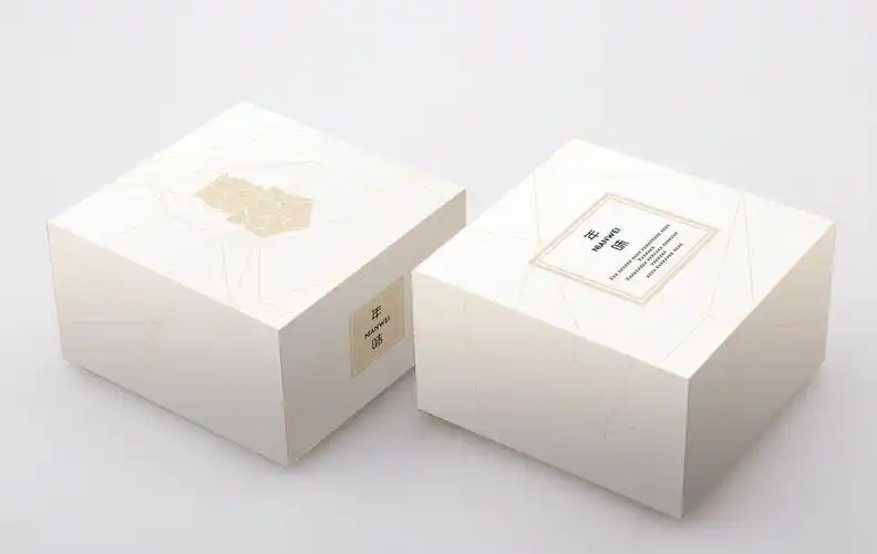 香薰蜡烛的包装盒子
