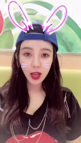 c  关注 演员莫北北sunmmer  9月14日 16:49 来