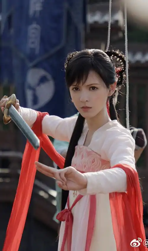 琉璃张予曦玲珑