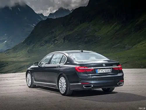 宝马(进口) 宝马7系 2017款 740le xdrive iperformance e-silvretta