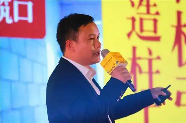 一千多衡阳人聚集林隐竟然是为了一睹她的风采