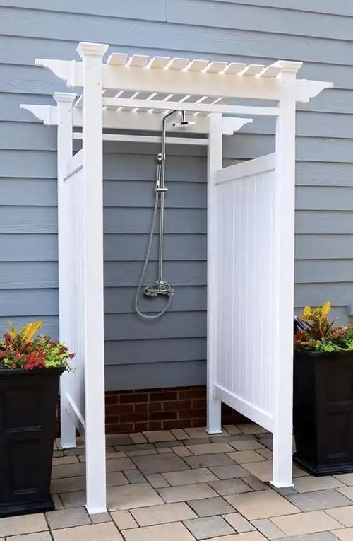 如果我有个院子也想试试把淋浴房挪到户外夏天回家方便冲澡