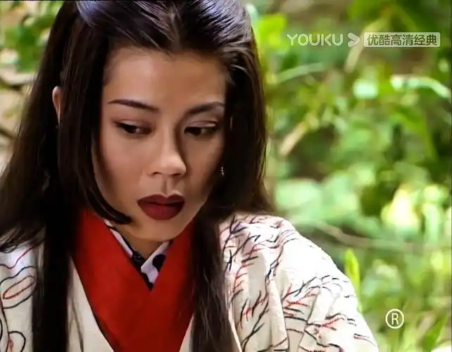 任盈盈造型盘点梁佩玲张敏篇