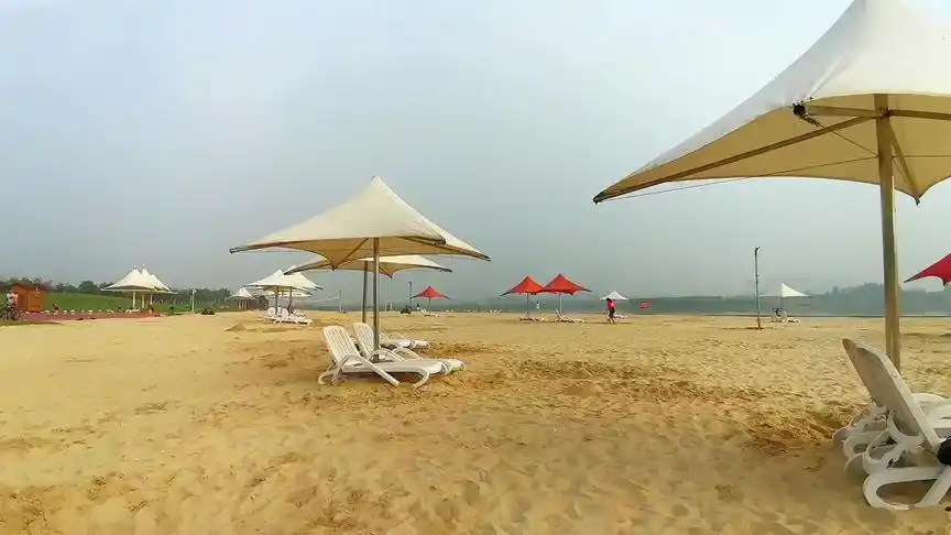 近日,汝州沙滩公园开放了,一起来看网友镜头下的"汝州小三亚"