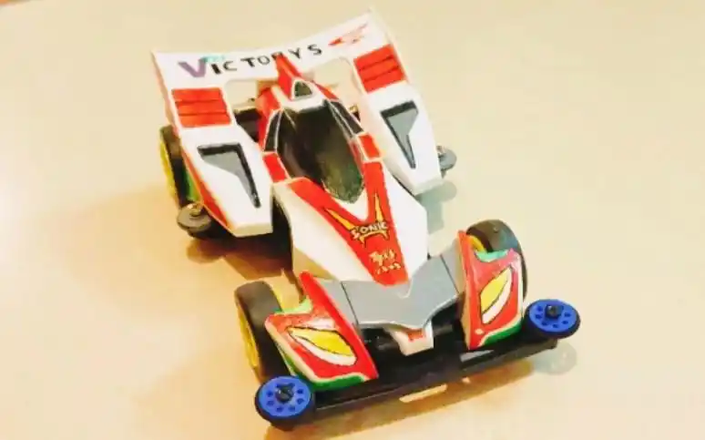 鸡肋版飓风音速国产dd牌四驱车刚性测试