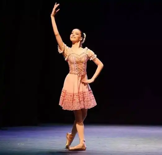 芭蕾30秒|行礼,谢幕与幕后