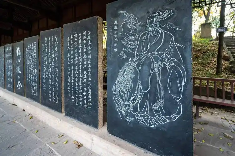 "落凤坡"居然在这里!入白马关庞统祠缅怀凤雏先生