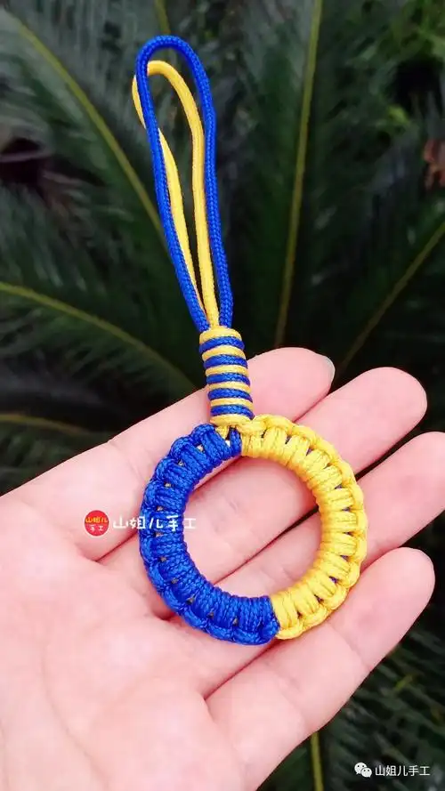 极简双色汽车钥匙扣视频教程-编法图解-视频教程区-中国结论坛