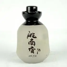 洮南香30年42度500毫升1979