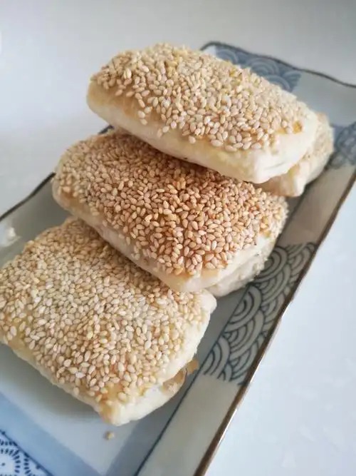 小白白蘑菇做的芝麻小烧饼