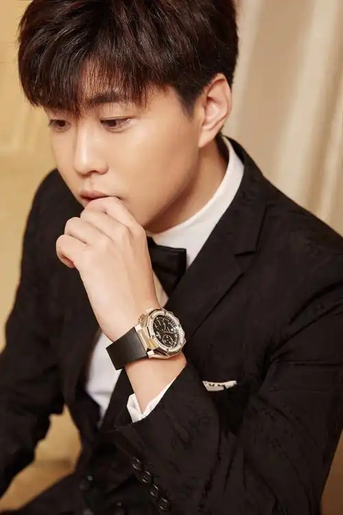 白色情人节福利抢先曝光,韩安旭x depot3这波动静有点大