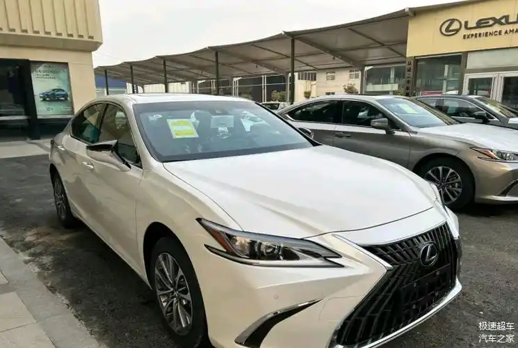 造型亭亭玉立!2023雷克萨斯es200车型品鉴,低配版或不足30万