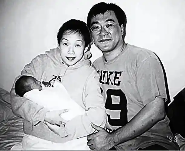 朱卫茵希望李宗盛可以多抽出时间来陪伴自己和孩子,但是李宗盛完全没