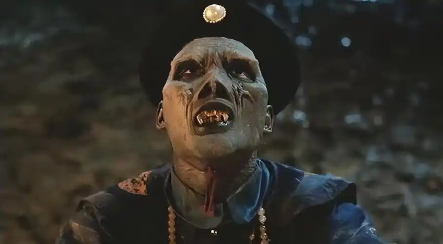 解密95年成都僵尸事件!清朝女尸复活后咬人?可能和病毒感染有关