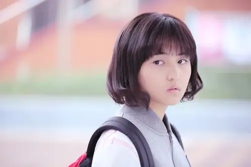 《我们的少年时代》首播张子枫成王源王俊凯电灯泡