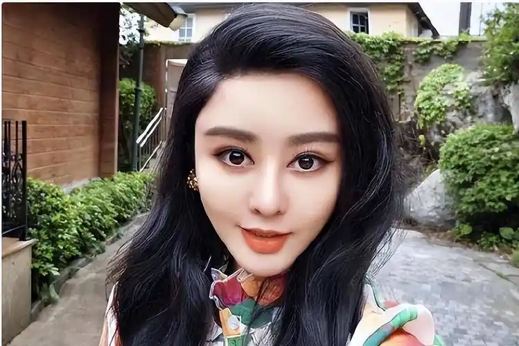 明星出道,嫁主刀医生,婚后发现丈夫有个男朋友_何承熹_范冰冰_余小泉