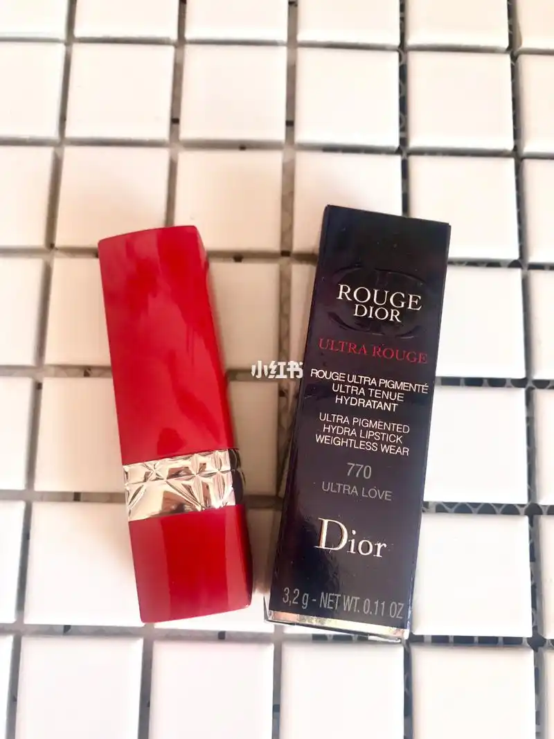 dior红管770 作为一个口红控,dior家新出的红管系列必入啊～_迪奥怎么