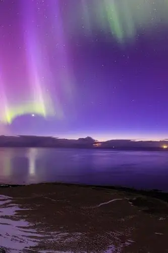 冰岛,北极光,大海,海岸,夜晚 iphone 桌布