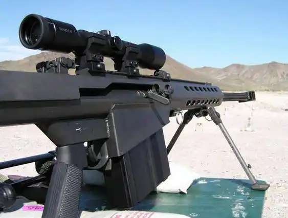 世界上威力最大的狙击枪,巴雷特xm-109狙击步枪能摧毁装甲车!