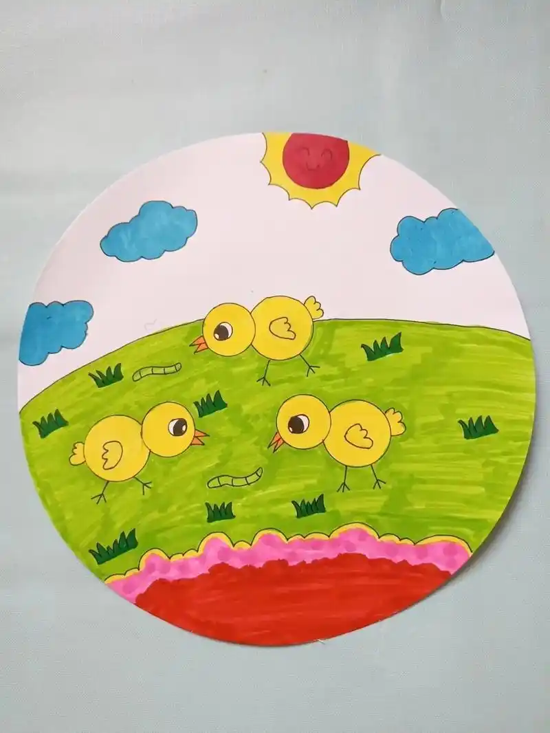 教你用圆形画小鸡吃虫子.简单好画.快来试试吧#小鸡简笔画 # - 抖音