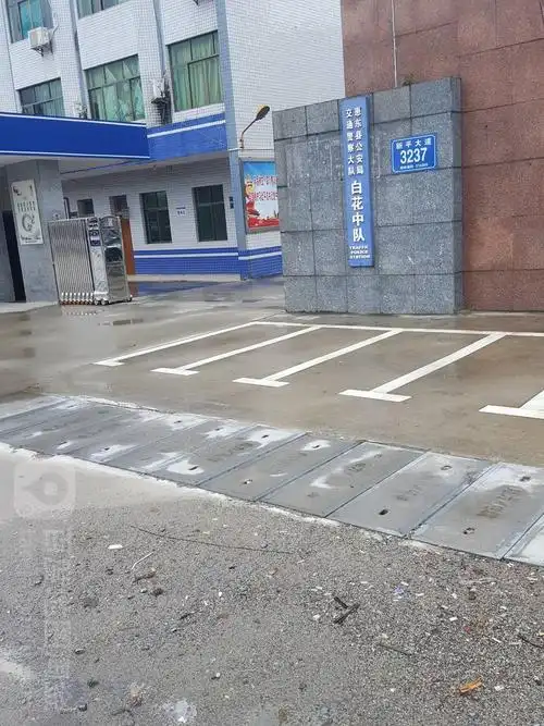 惠东县 >> 生活服务标签: 交警队 政府机构 公安机关  惠东县交警大队