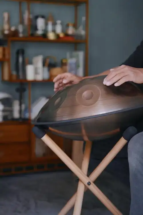 手碟我很喜欢,一种可以疗伤的音乐乐器,今天带着芒果第一堂课,更加的