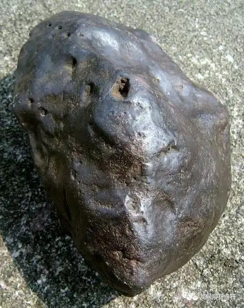 老徐陨石鉴定方法(缪秉魁副院长讲如何判定真假陨石)