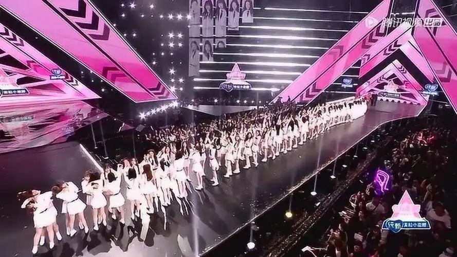 《创造营2020》101位女孩照片缓缓落下,全员圆梦毕业啦!